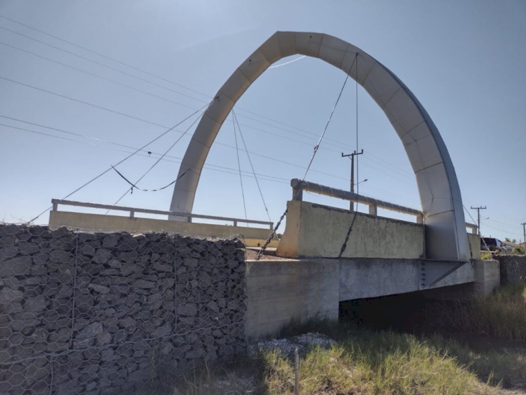 Ponte de acesso ao Balneário Ilhas levará o nome do Eládio Graciano