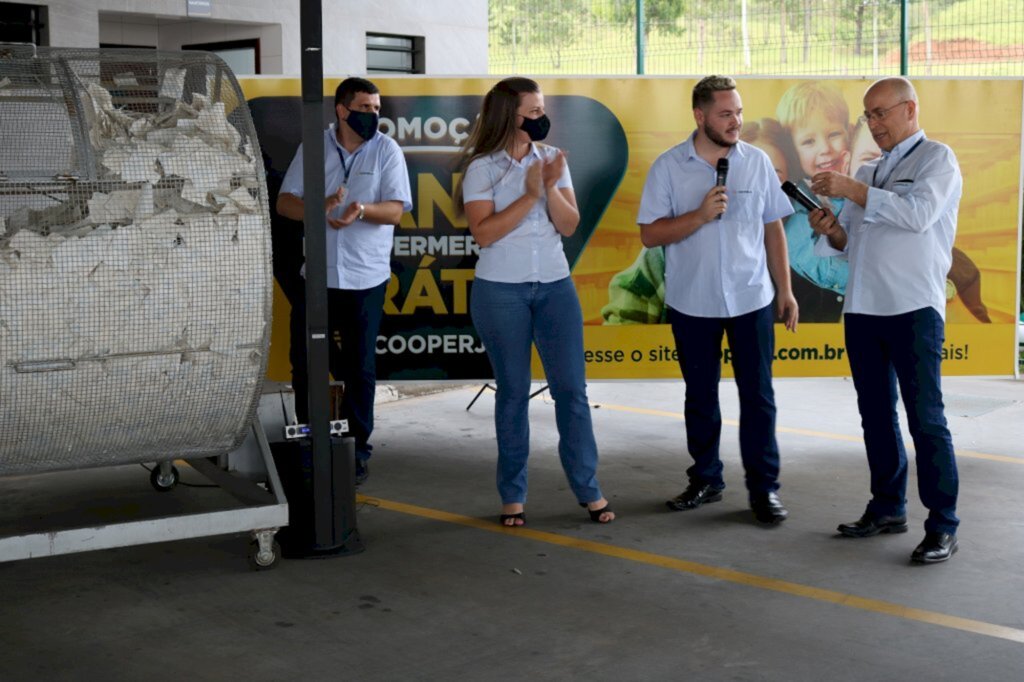 Cooperja inicia 2022 com sorteio de 50 mil reais em vales-compra em sua rede de supermercados