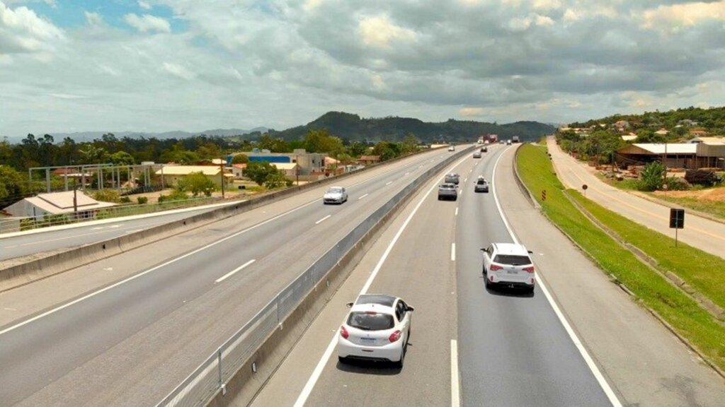 CCR ViaCosteira reforça equipes e realiza Operação Especial de Final de Ano