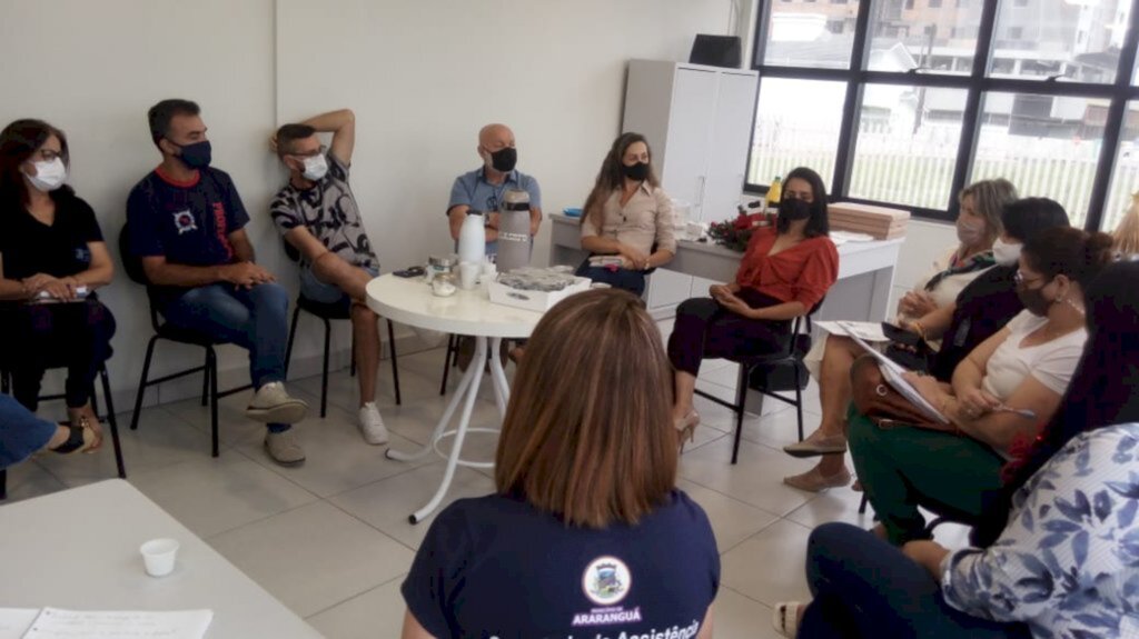 ENCONTRO FOCOU NA COMUNICAÇÃO EM ARARANGUÁ