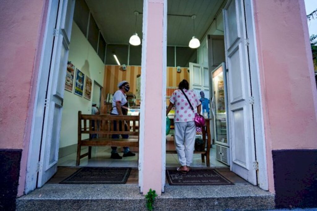 Santa Catarina acumula 187.147 empregos formais no ano e mantém momento positivo