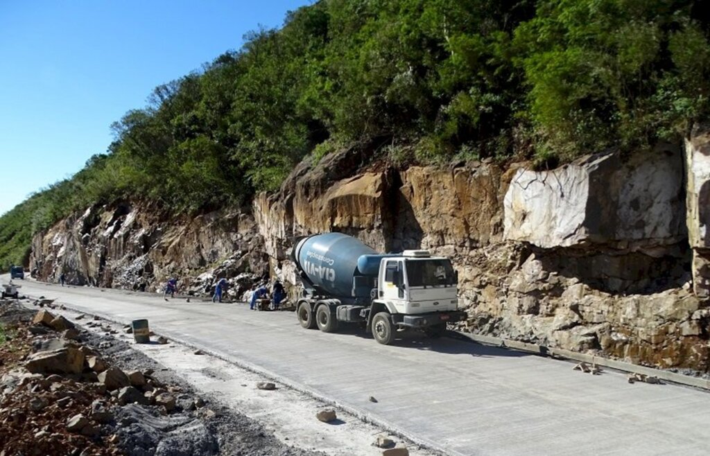 DNIT alerta para alteração no tráfego da Serra da Rocinha