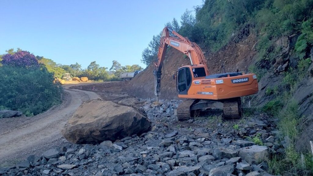 DNIT conclui pavimentação em trecho da Serra da Rocinha