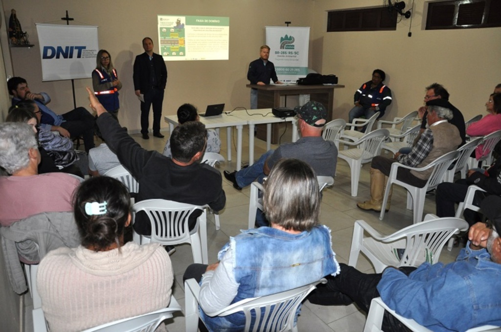 DNIT realiza reuniões comunitárias sobre as obras da BR-285/RS/SC em Timbé do Sul