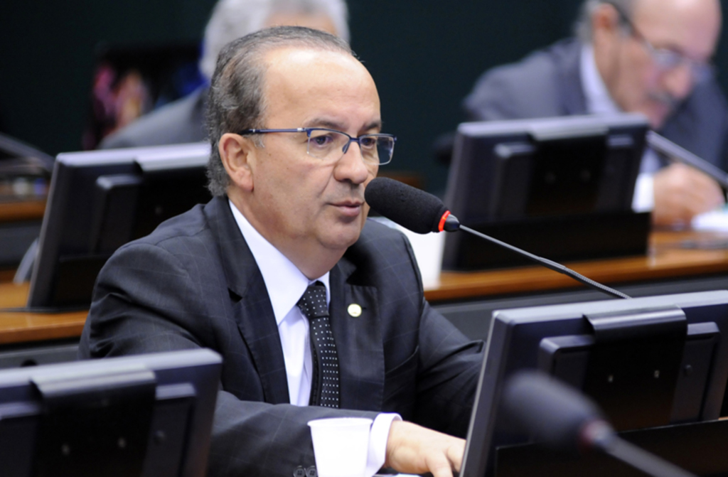 Lúcio Bernardo Júnior - Deputado federal Jorginho Mello (PR).