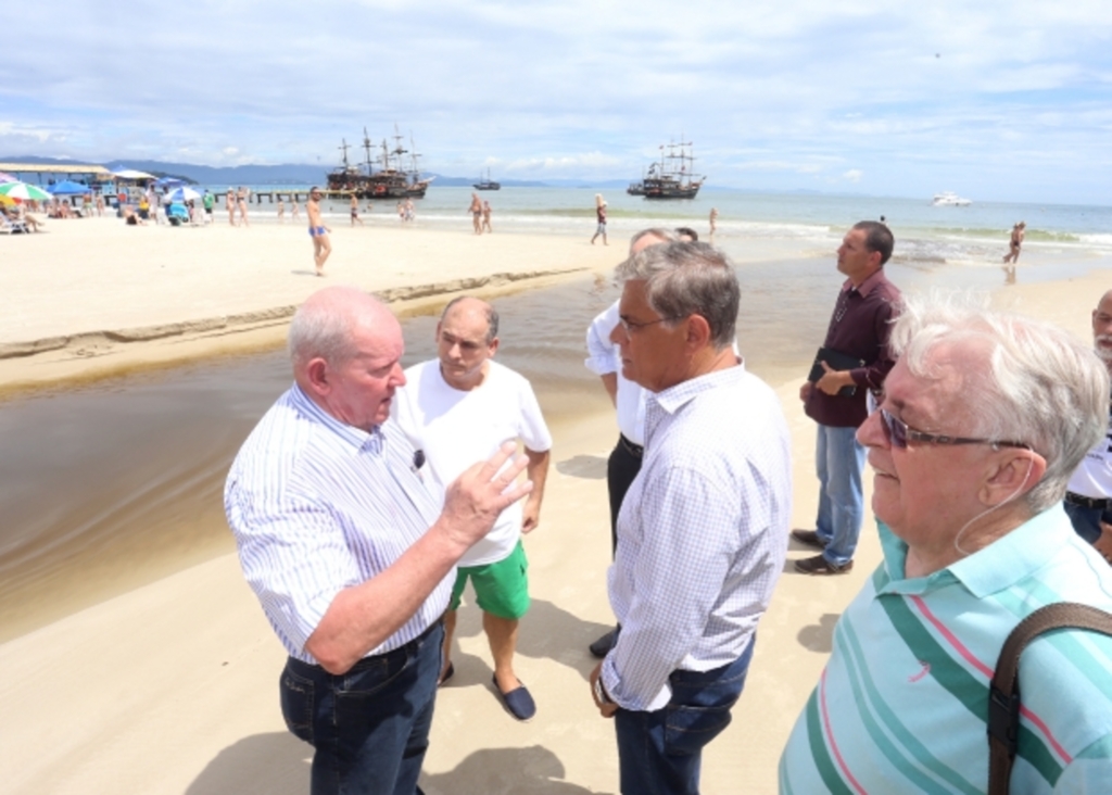 Governo do Estado e Prefeitura de Florianópolis discutem medidas emergenciais para o Ri