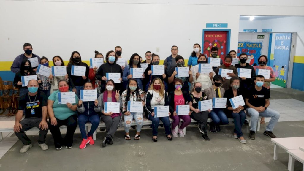 Concluído curso de Operador de Caixa em Balneário Arroio do Silva