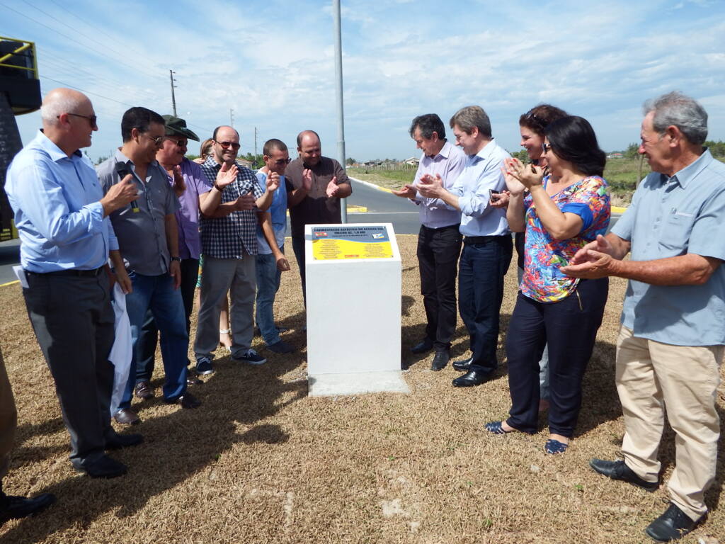 Obras inauguradas marcam o desenvolvimento de Balneário Arroio do Silva