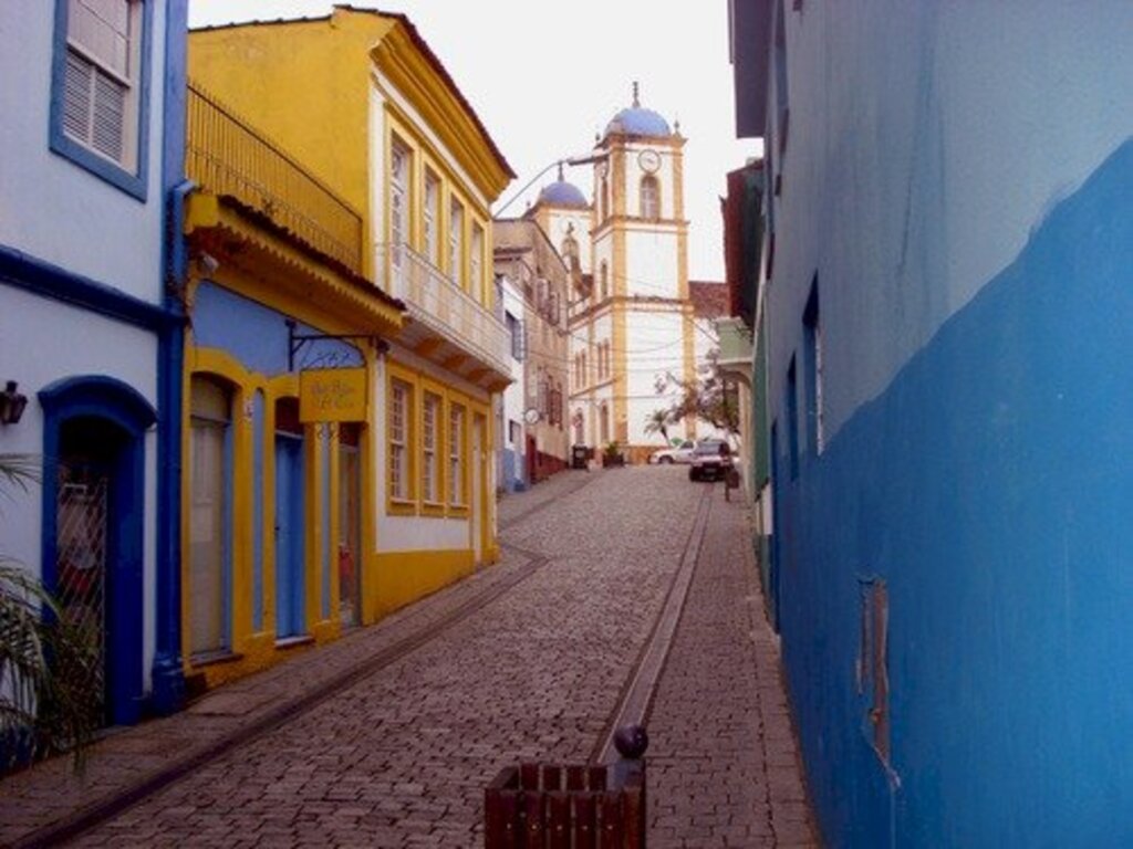 Lendas de São Chico é a nova exposição que abre na terça-feira (17)