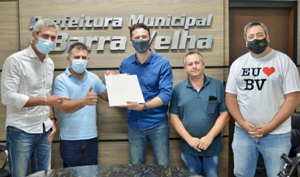 Barra Velha e São João do Itaperiú recebem R$ 500 mil para saúde e infraestrutura