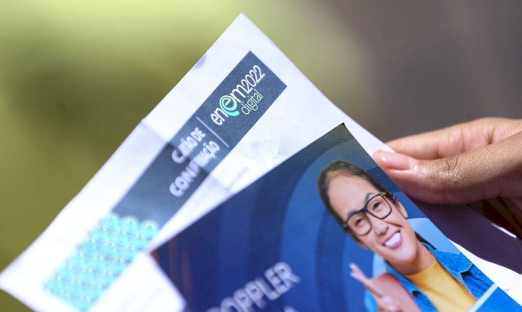 Primeiro dia do Enem tem participação de mais de 2,4 milhões de alunos (EBC)