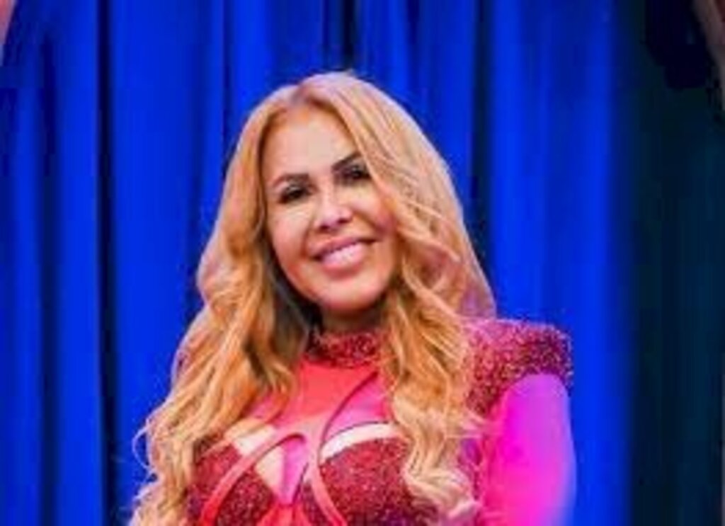 Cantora Joelma testa positivo para covid-19 pela quinta vez e cancela show
