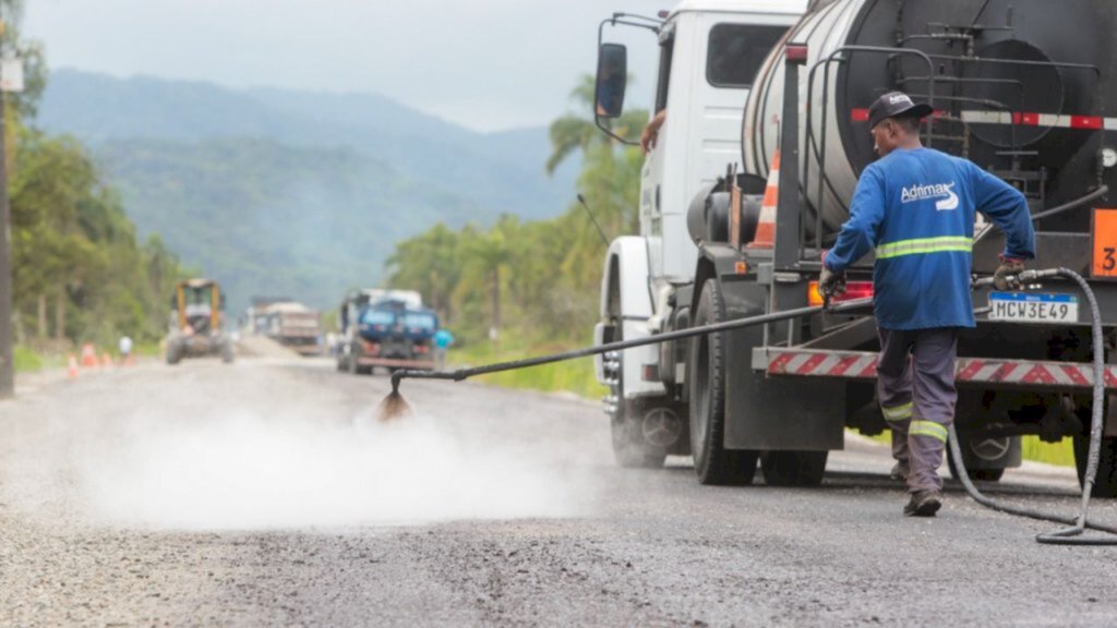 Prefeitura avança em requalificação viária no acesso à Vigorelli