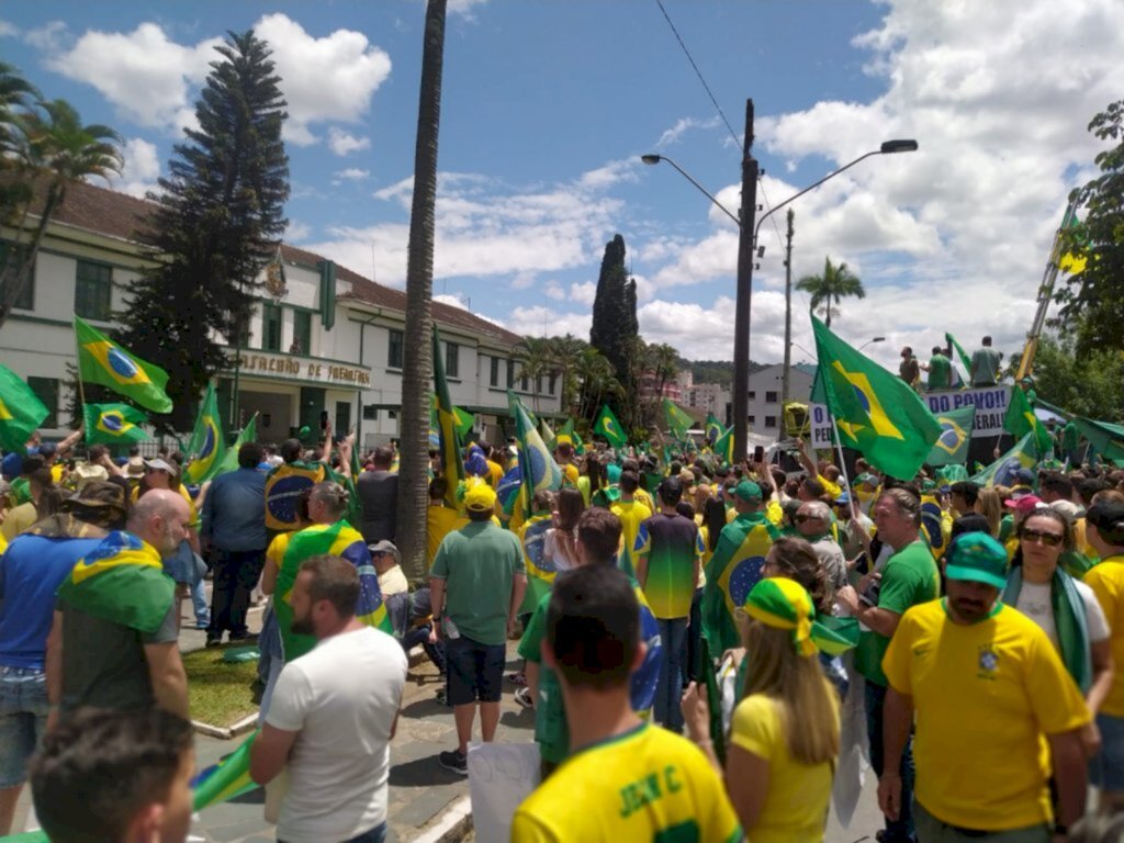 Forças Armadas Brasileiras divulgam nota sobre as manifestações no país