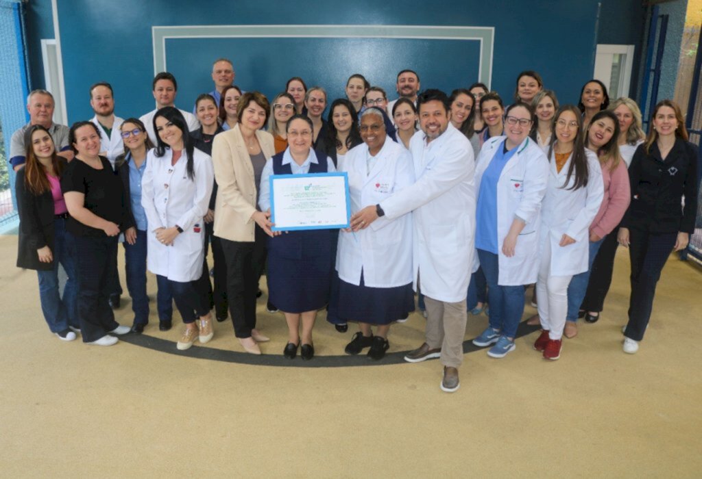 Hospital Infantil Dr. Jeser Amarante Faria recebe o prêmio de 6º melhor entre os hospitais públicos do Brasil