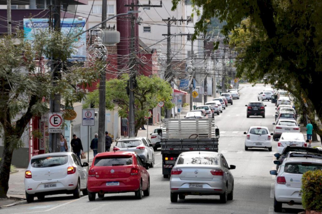 Centro de Joinville terá 40 vagas de estacionamento de curta duração e de embarque e desembarque
