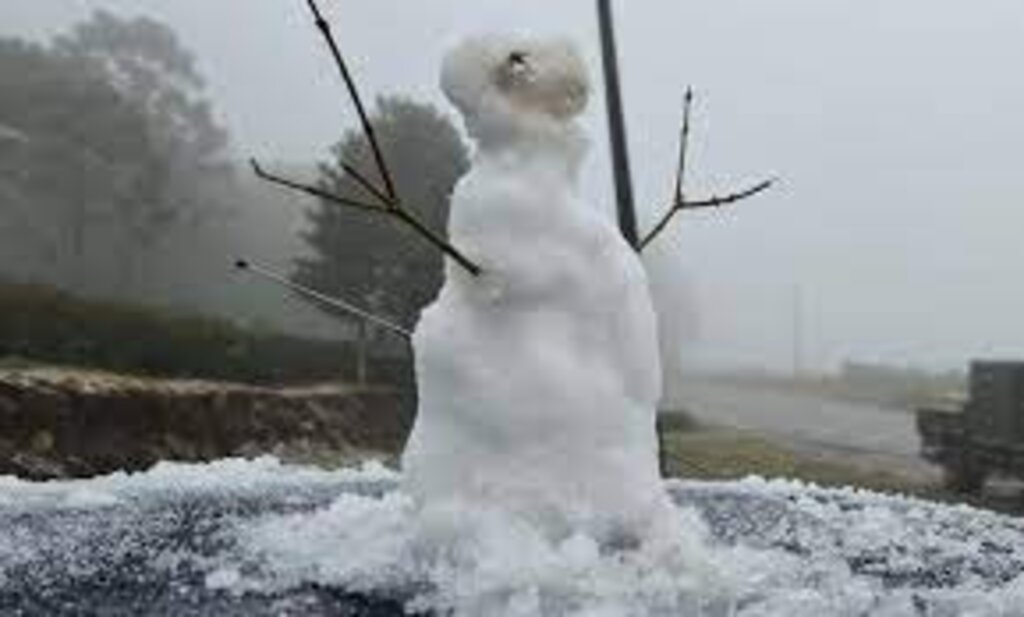 Frente fria pode provocar 'mini inverno' e neve no Planalto e Serra Catarinense