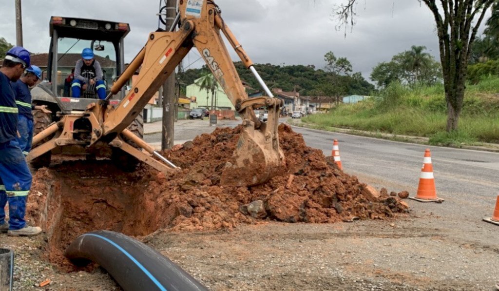 Águas de Joinville finaliza obra no Morro do Meio e melhora abastecimento na região