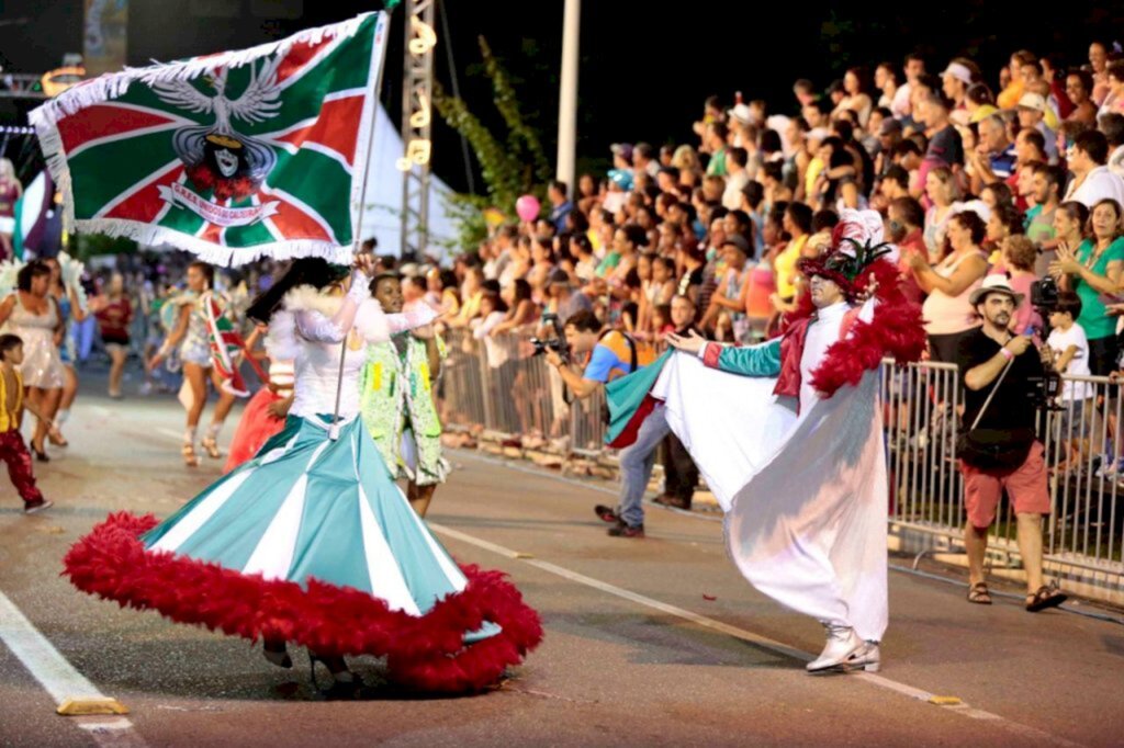 Liga das Escolas de Samba e Prefeitura confirmam realização do Carnaval de Joinville em 2023