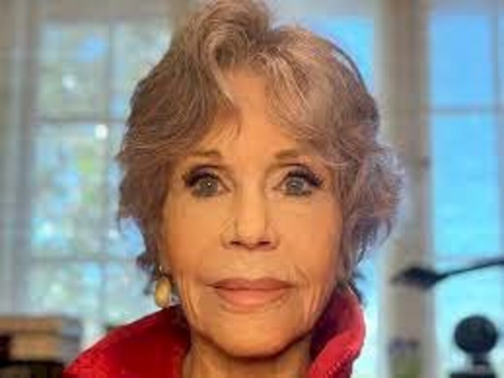 Jane Fonda revela que foi diagnosticada com câncer: 'Iniciei a quimioterapia'