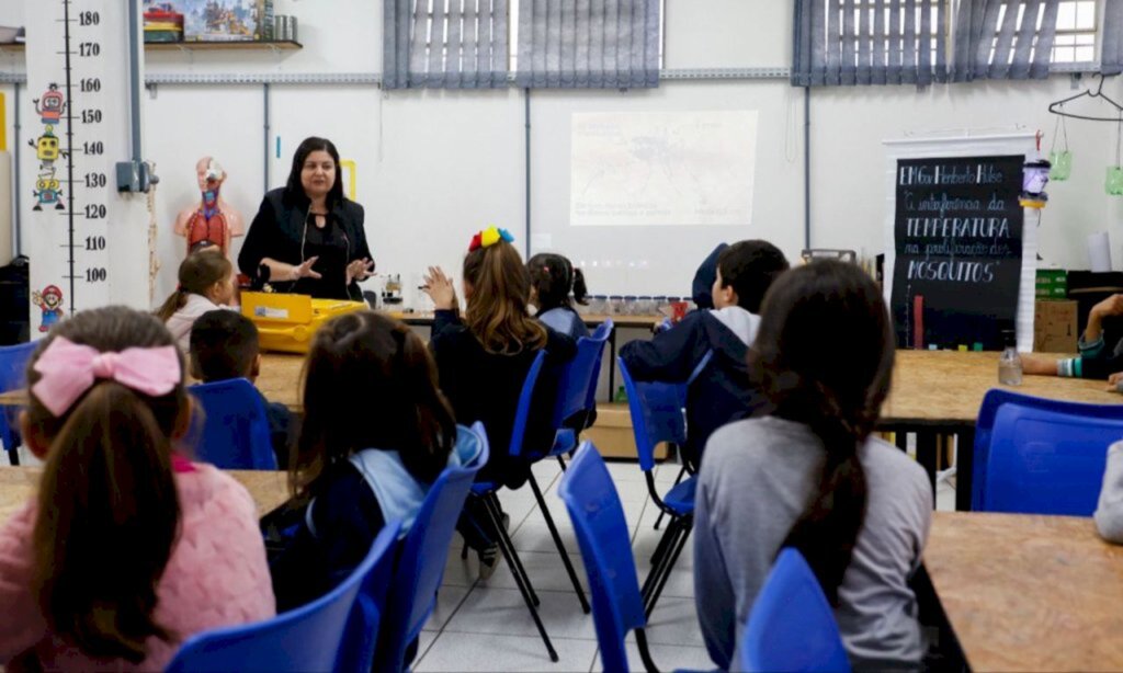 Prefeitura de Joinville contrata empresa para fazer concurso público da Educação