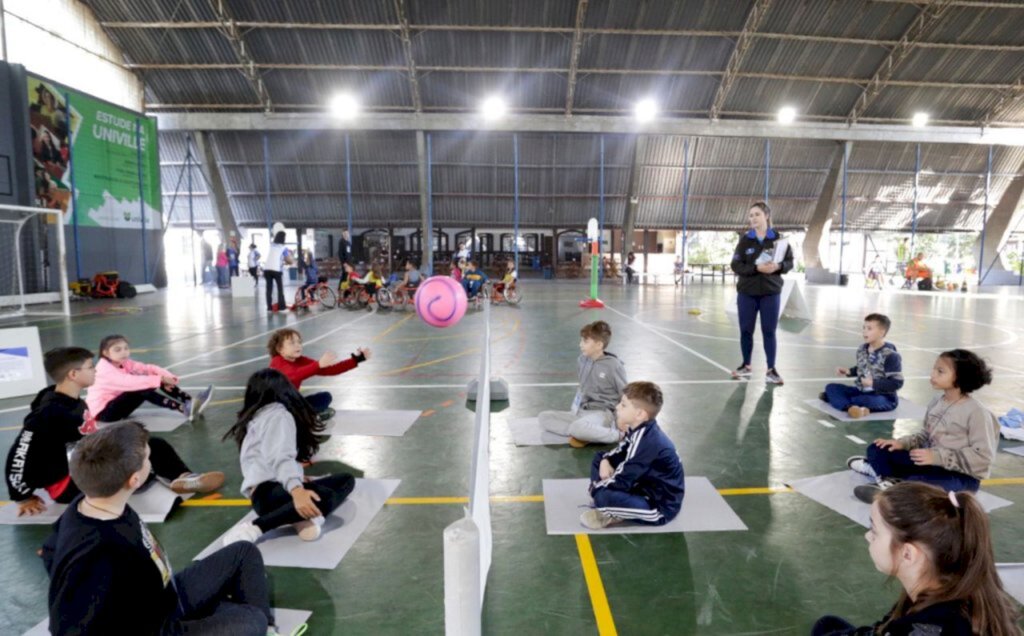 Colônia de Férias da Sesporte traz diversão e atividades variadas para as crianças