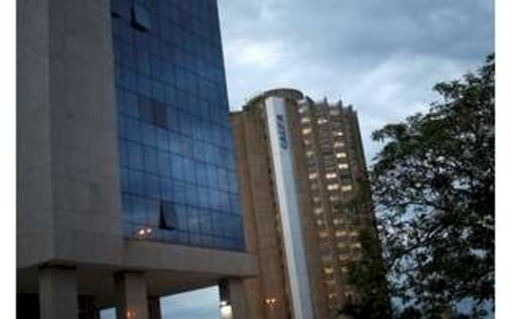 Diretor da Caixa é encontrado morto na sede do banco em Brasília