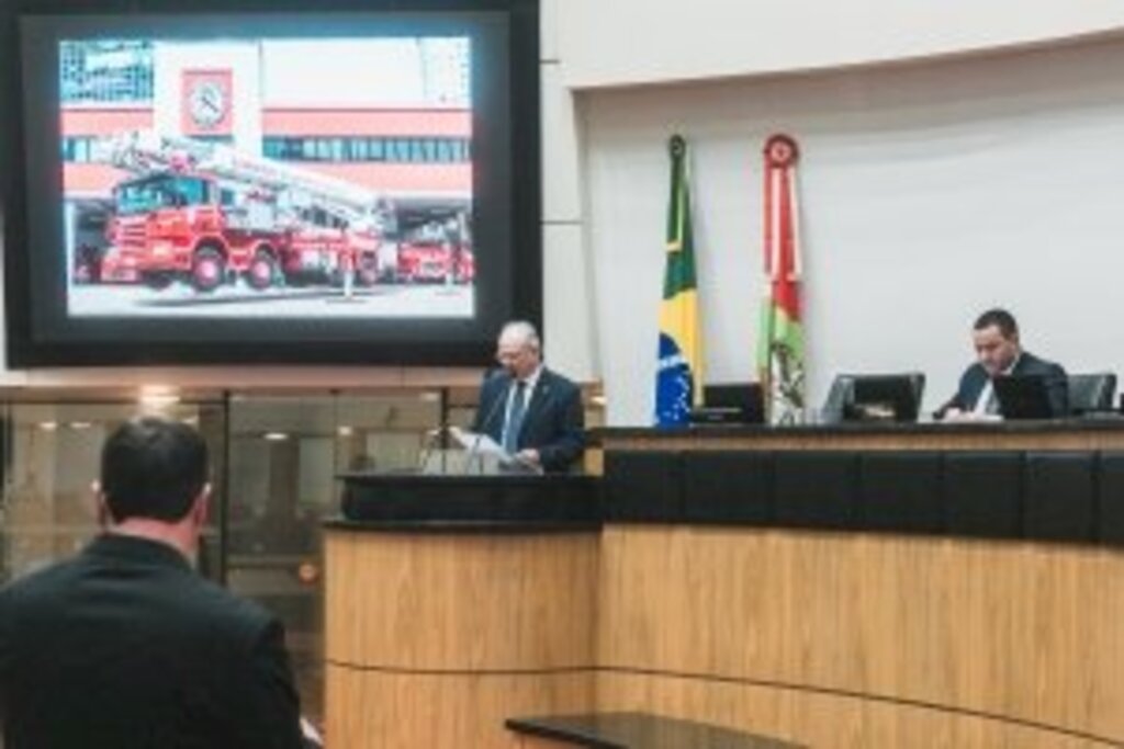 Deputados elogiam PEC para bombeiros voluntários