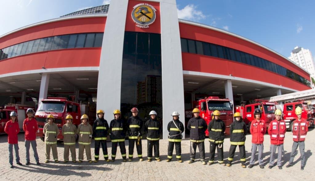 Bombeiros Voluntários de Joinville comemoram 130 anos