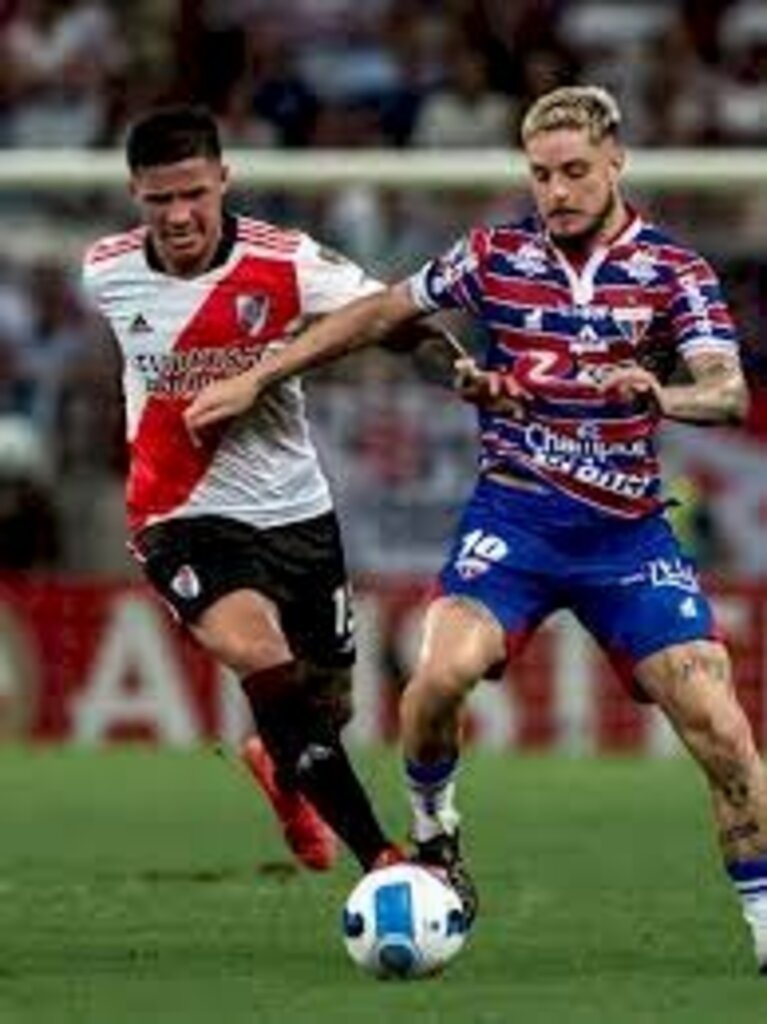 Fortaleza sai na frente, mas cede empate ao Estudiantes na Libertadores