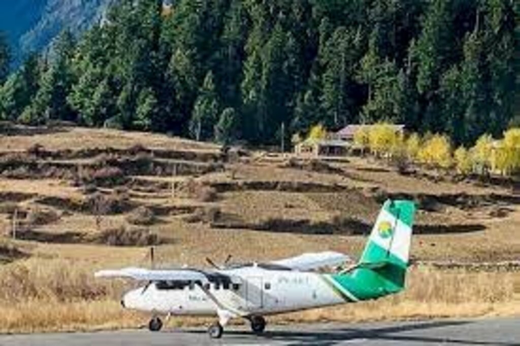 Avião com 22 pessoas desaparece no Nepal