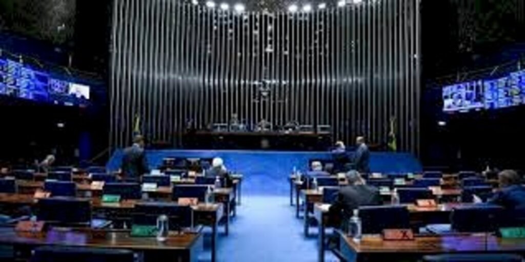 Senado aprova Auxílio Brasil com valor mínimo permanente de R$ 400