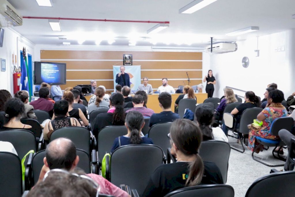 Conferência Municipal de Cultura empossa novos conselheiros