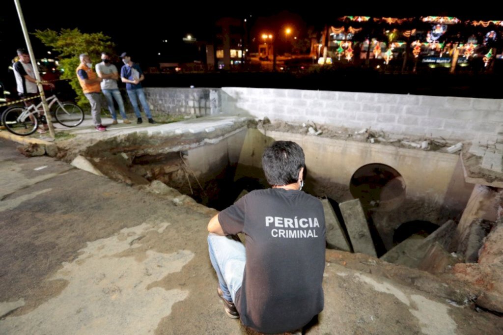 Prorrogado prazo para pedido de indenização aos atingidos por queda da calçada