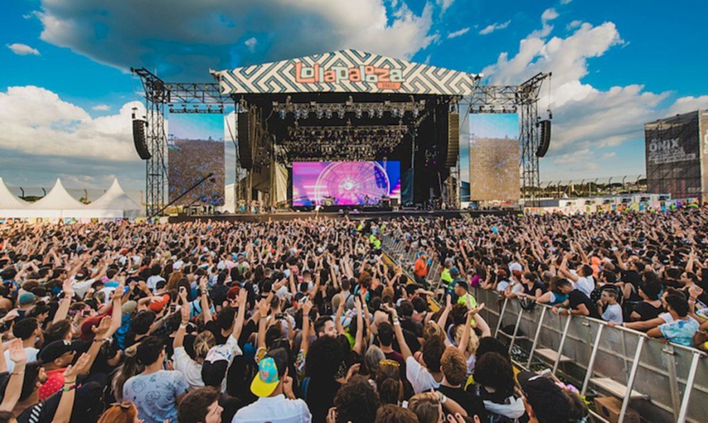 TSE acata pedido do PL e veda manifestação política no Lollapalooza