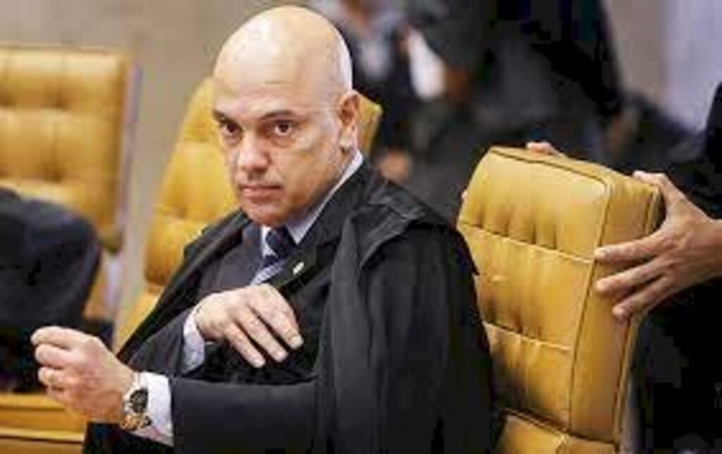 Alexandre de Moraes manda bloquear o Telegram no Brasil