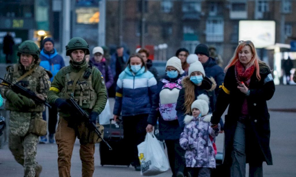 Rússia oferece corredores humanitários de 5 cidades