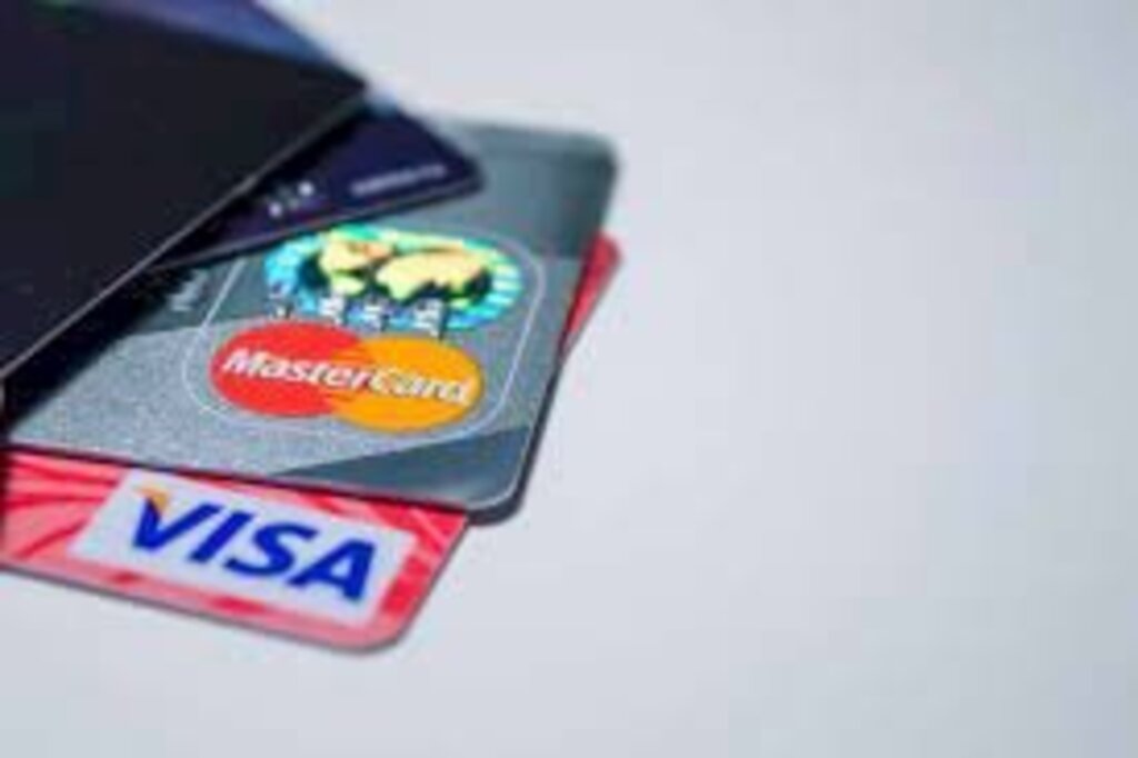 Visa e Mastercard suspendem suas operações na Rússia