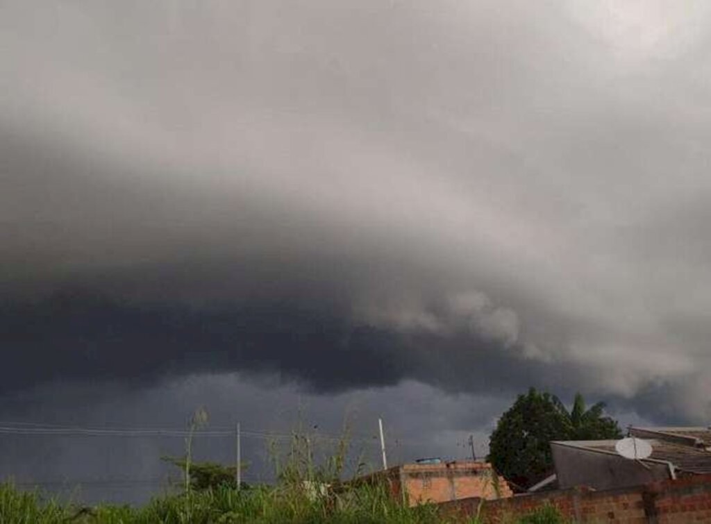 Chuva é mais volumosa no Sul e no Norte do Brasil nesta terça