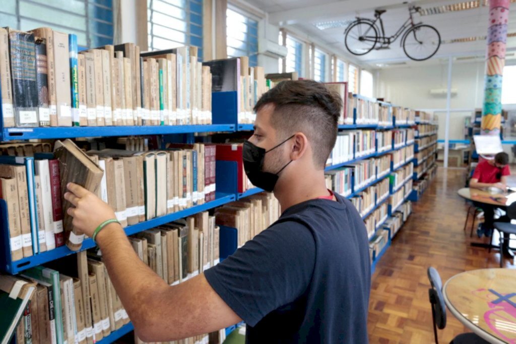 Novas regras para doações de livros às bibliotecas públicas de Joinville