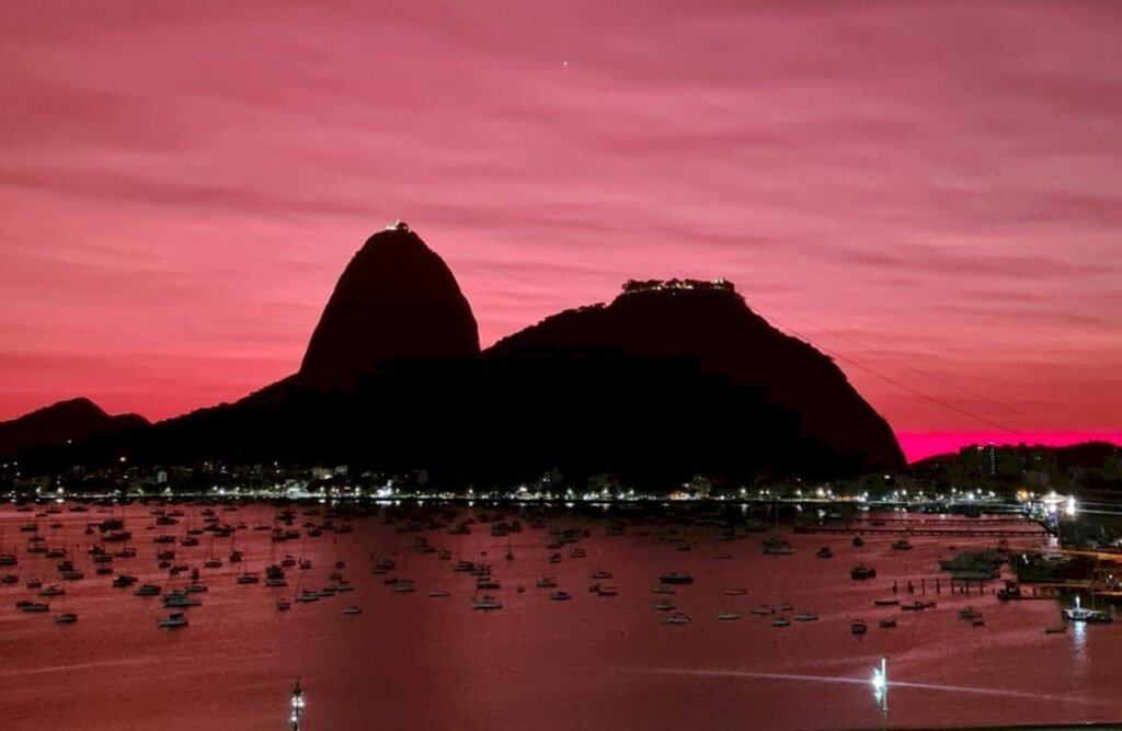 Vulcão em Tonga mexe com o amanhecer no Brasil