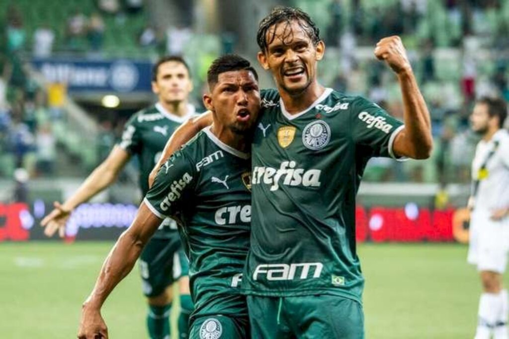 Sem muito esforço, Palmeiras bate a Ponte Preta