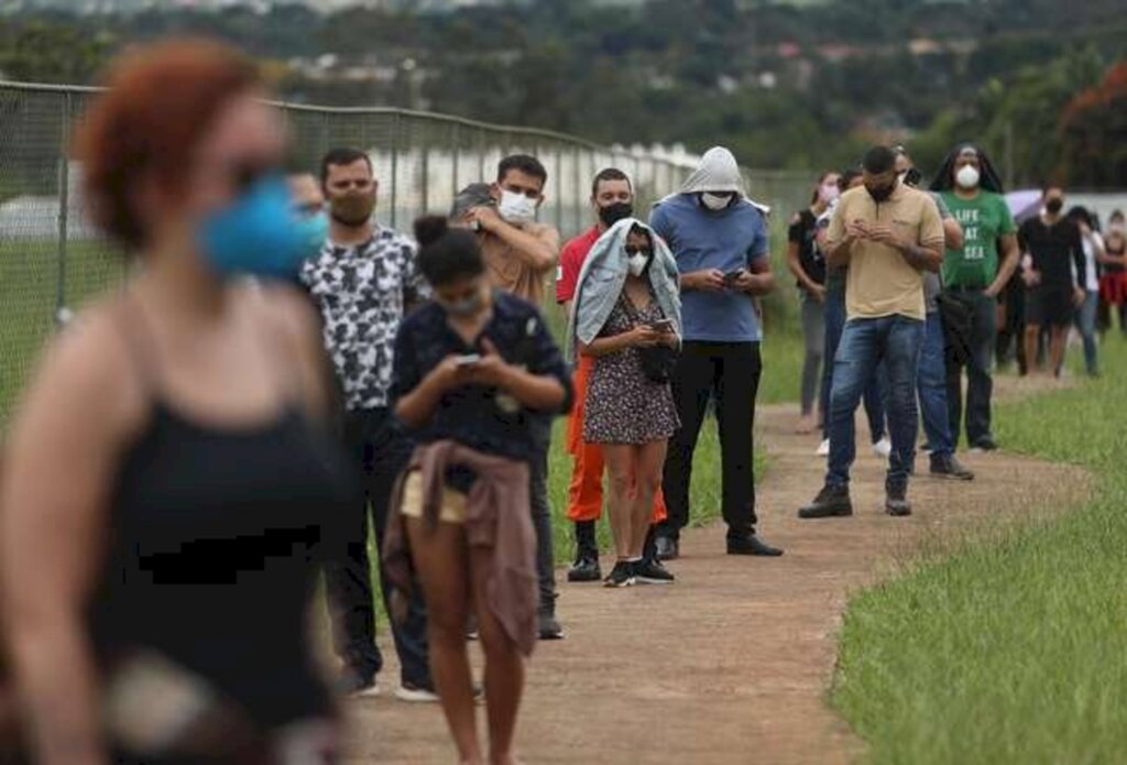 Brasil passa da marca de 24 milhões de casos de Covid-19