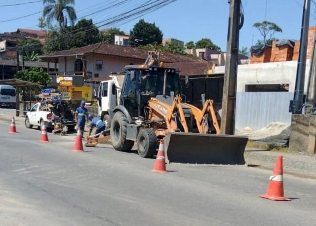 Zona Sul e Rio Bonito tem abastecimento de água comprometido nesta terça (18)