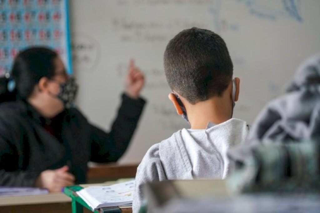 Decreto autoriza aulas 100% presenciais para todos os estudantes em Santa Catarina