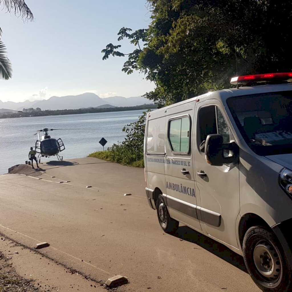 Bombeiros atendem ocorrência na Vila da Glória