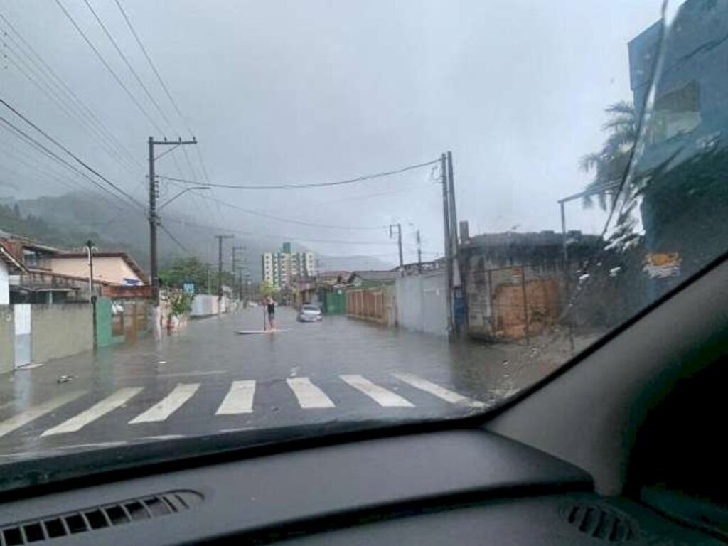 2022 começa com chuva em várias Regiões do Brasil