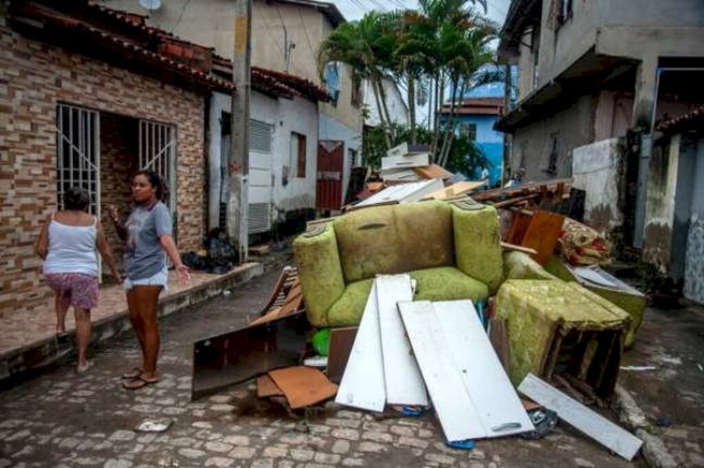 Número de mortes por causa das chuvas na Bahia sobe para 24