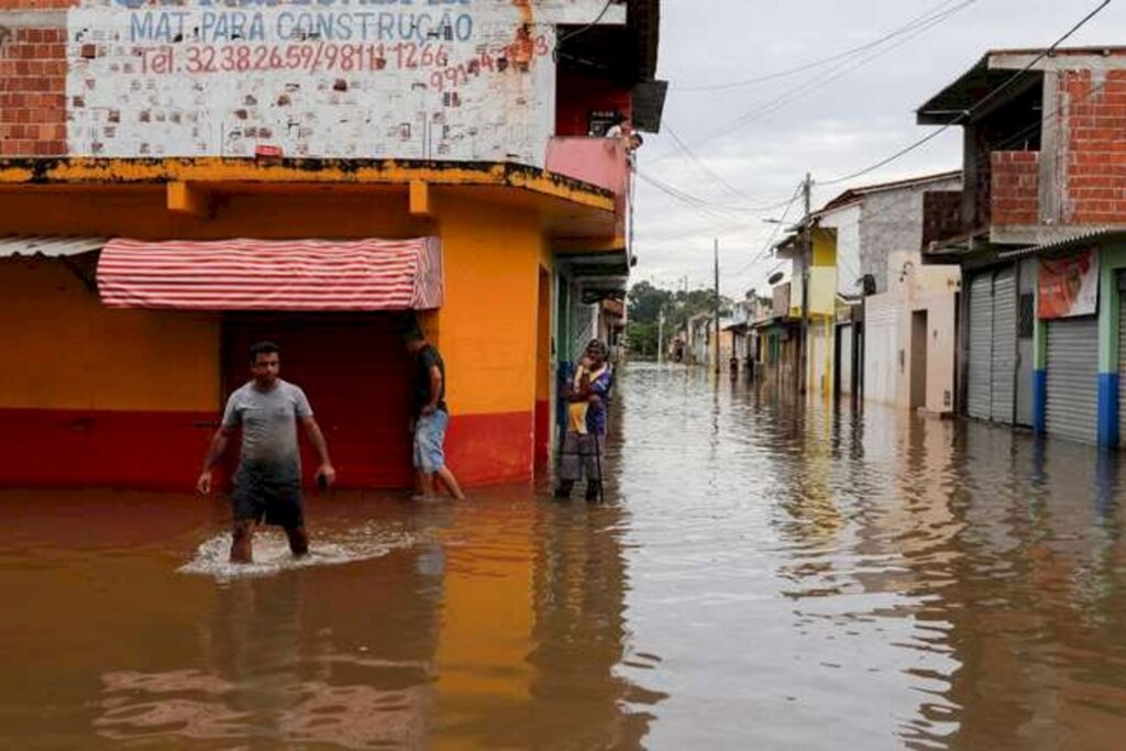 Governo libera R$ 200 mi para rodovias destruídas por chuvas