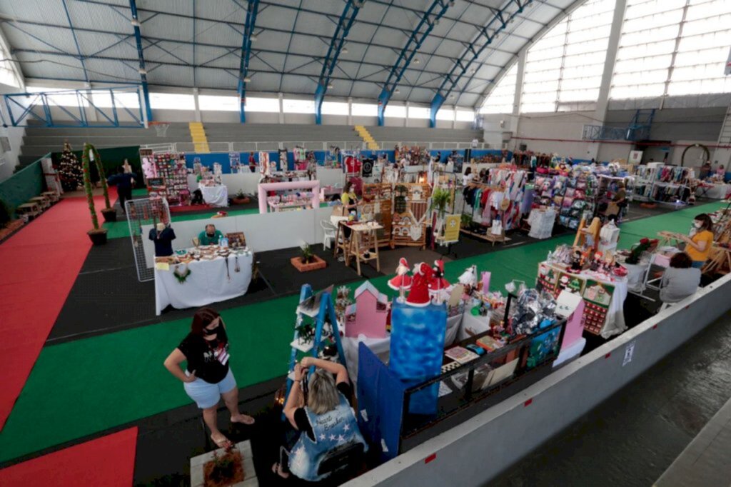 Feira Natal Feito à Mão tem opções de presentes, decoração e sorteios de brindes